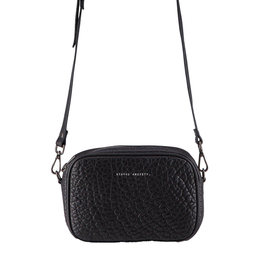 Plunder bubble leather shoulder bag black