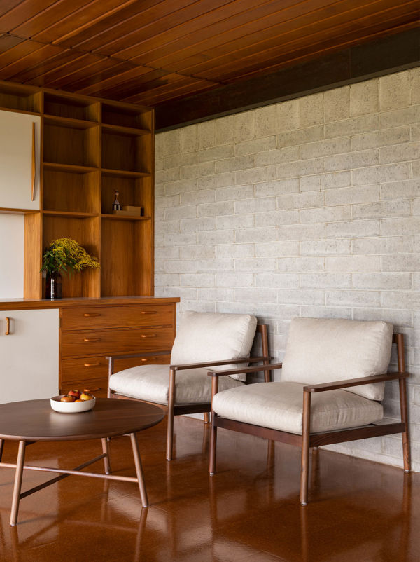 Round walnut wood coffee table 95cm