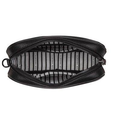 Status Anxiety plunder leather bag black
