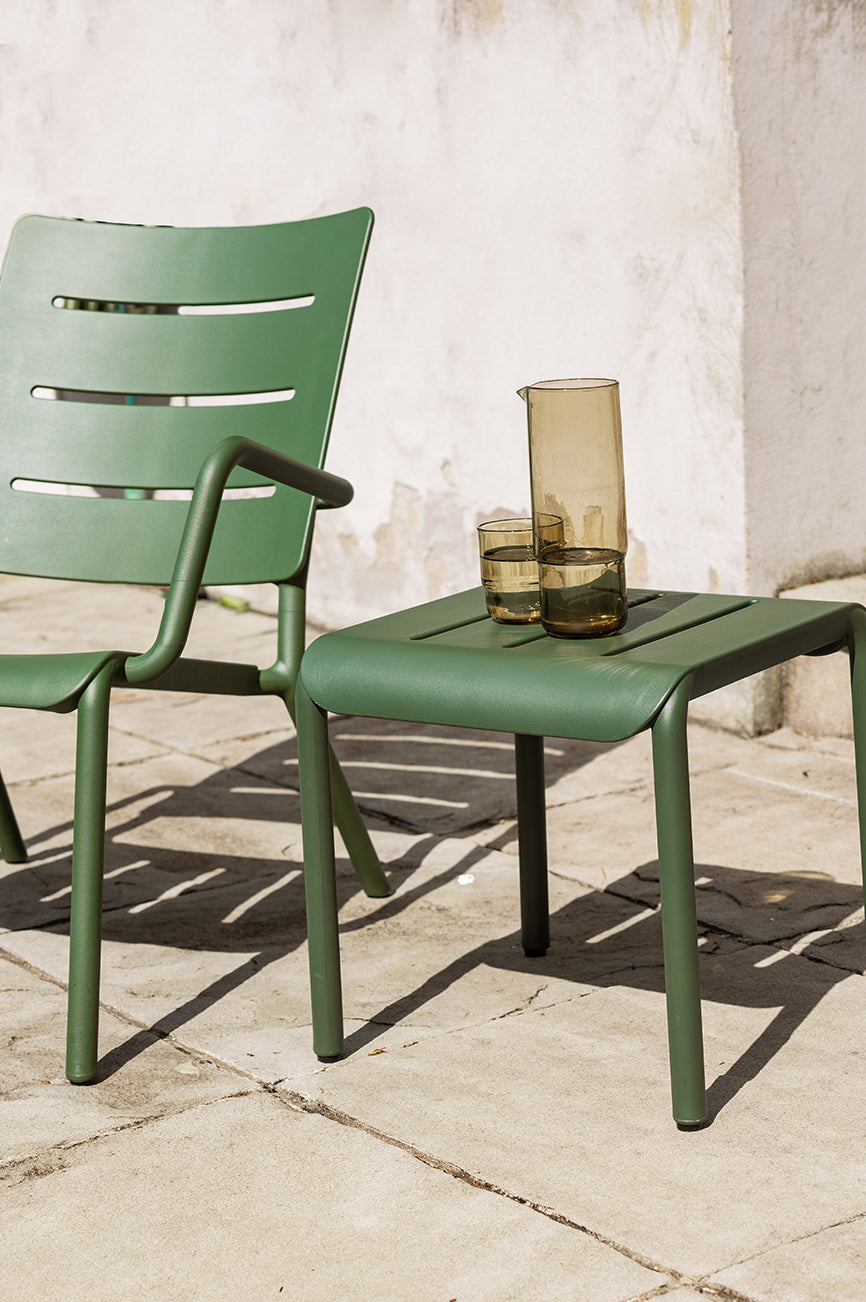 Otto outdoor lounger chair green