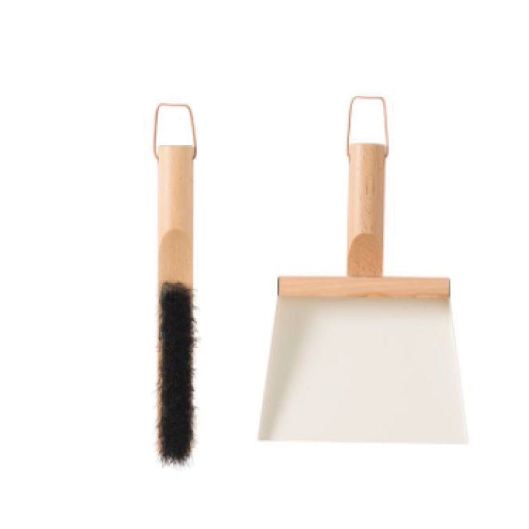 This stylish Andree Jardin brush and shovel set is a must-have kitchen accessory. Designed and made in France using high quality materials.  The set is made of natural beech wood and the shovel is made of white powdercoated metal.  Dimensions: Brush 30cm long x 9cm wide, shovel 30cm long x 20cm wide