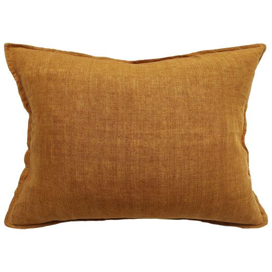 A timeless, handwoven 100% linen cushion cover featuring a 1cm flat edge seam.   Dimensions: 40cm x 60cm   Colour: tobacco 