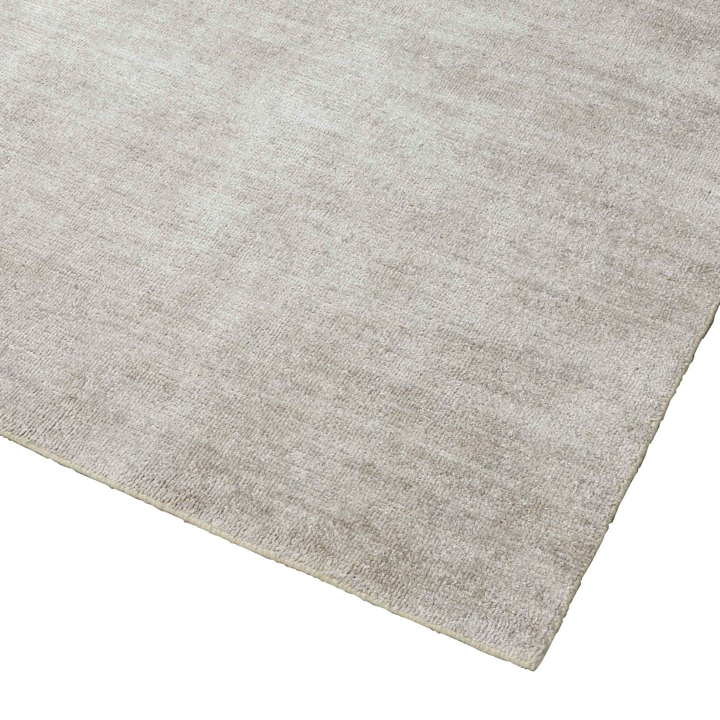 Almonte bamboo silk & wool rug oyster 200 x 300cm