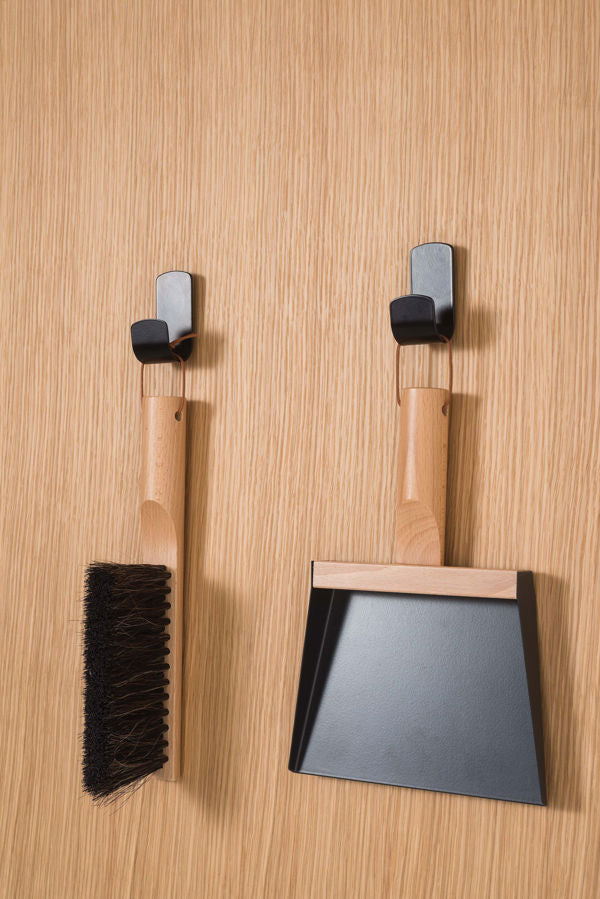 Koti wall hook black