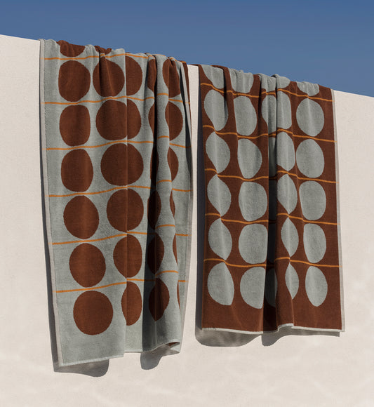 Abacus beach towel mist and paprika