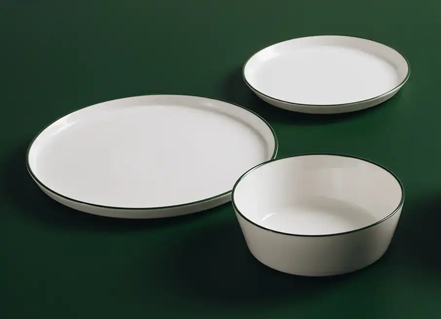 Roman small plate white with green rim 19cm