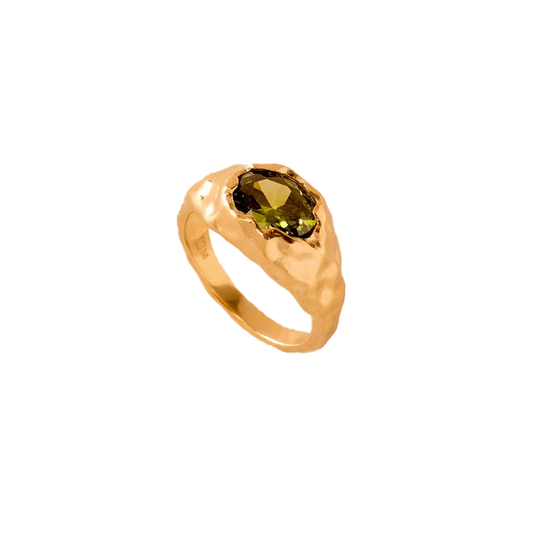 Agapée Maria ring with dark green stone