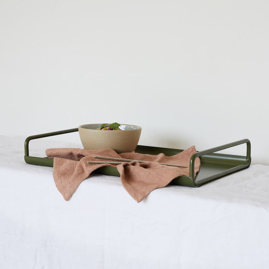 Metal tray with handles olive