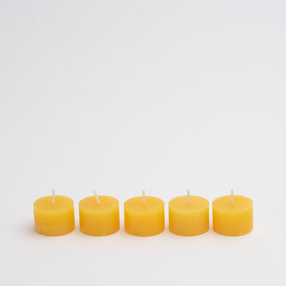 NZ made beeswax tealight candles (10)