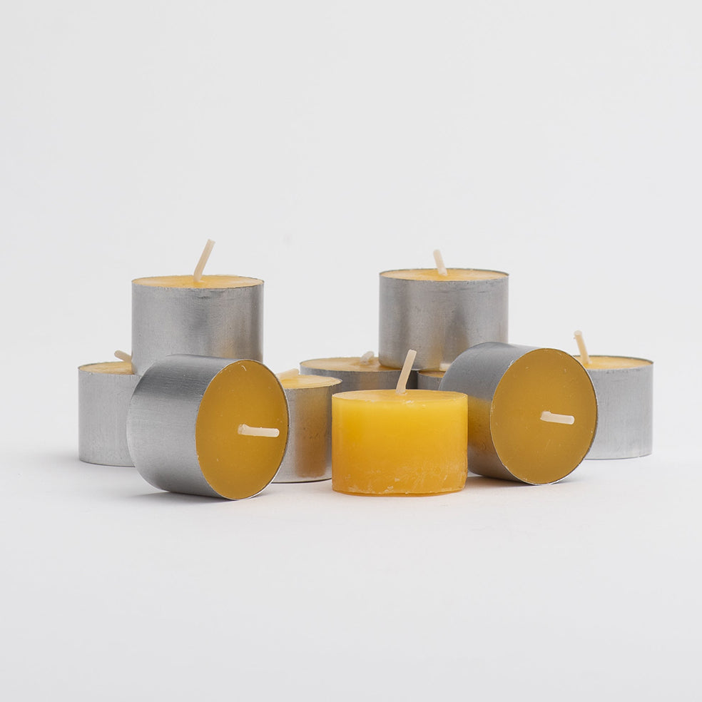 NZ made beeswax tealight candles (10)