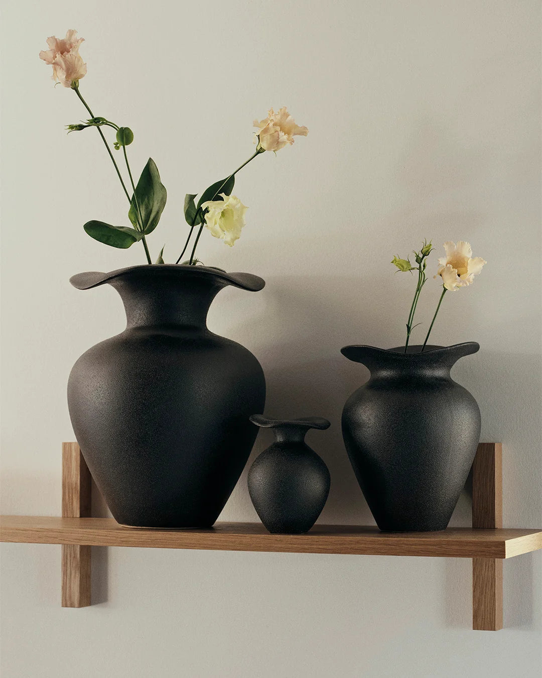 Broste small Florentina vase matt black 14cm