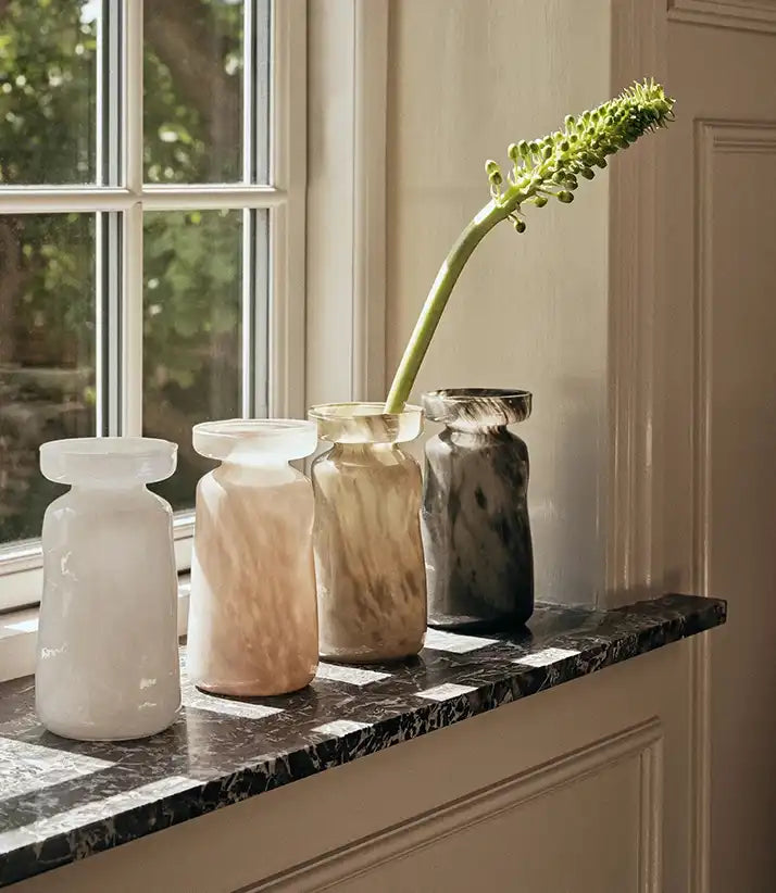 Broste solai mouth-blown vase 19cm pistachio