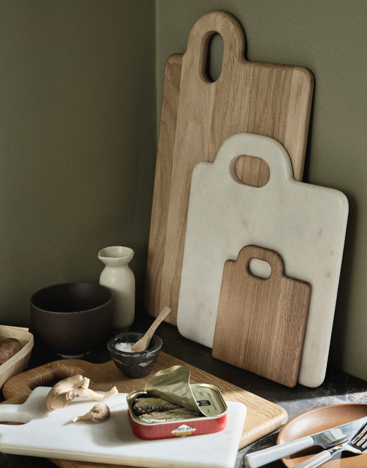 Broste oak serving board 30cm