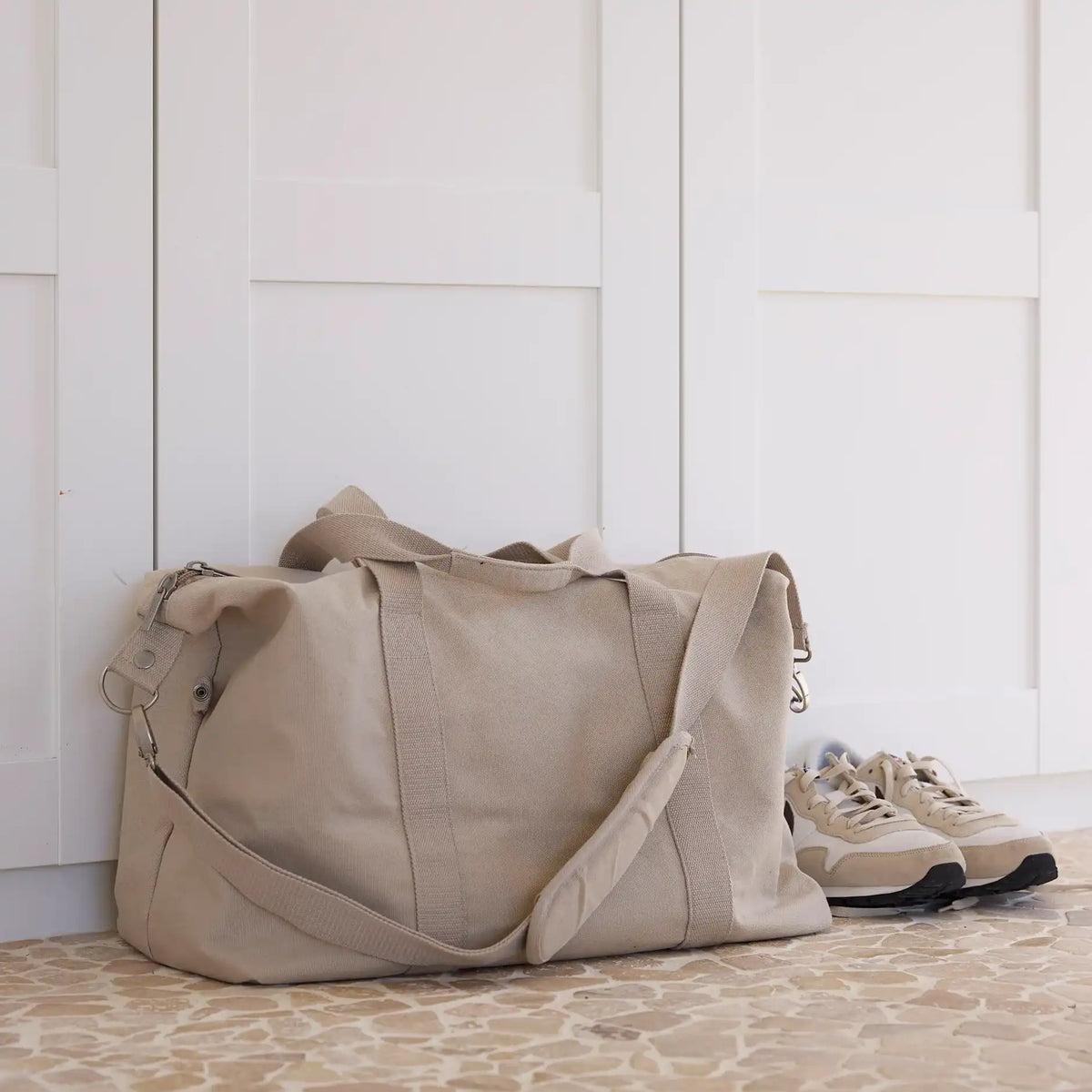 Canvas weekender bag taupe