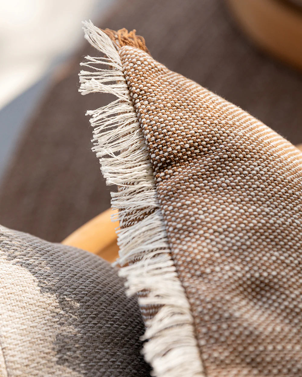 Outdoor Caspian cushion tobacco 50cm