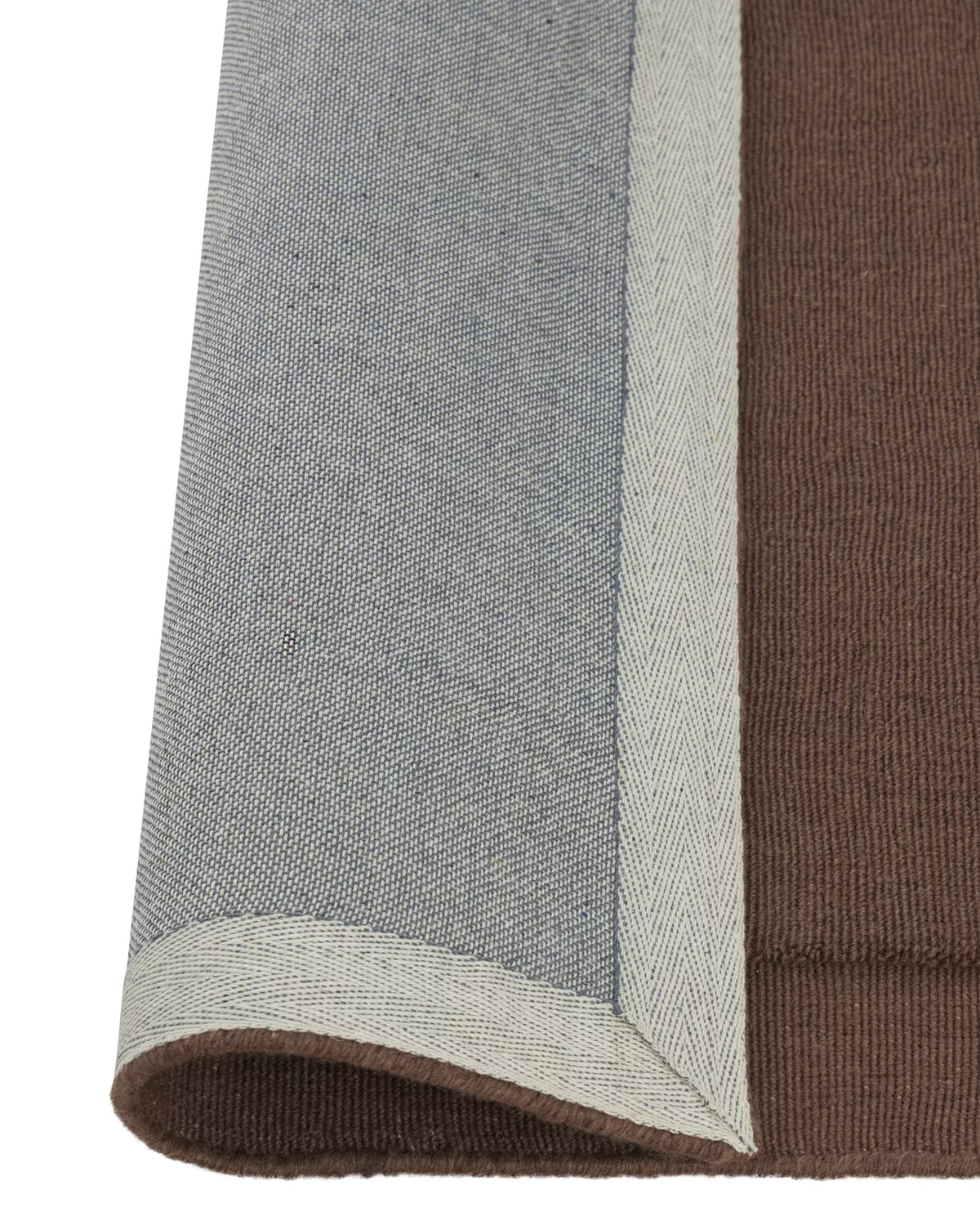 Cassio NZ wool rug mulberry