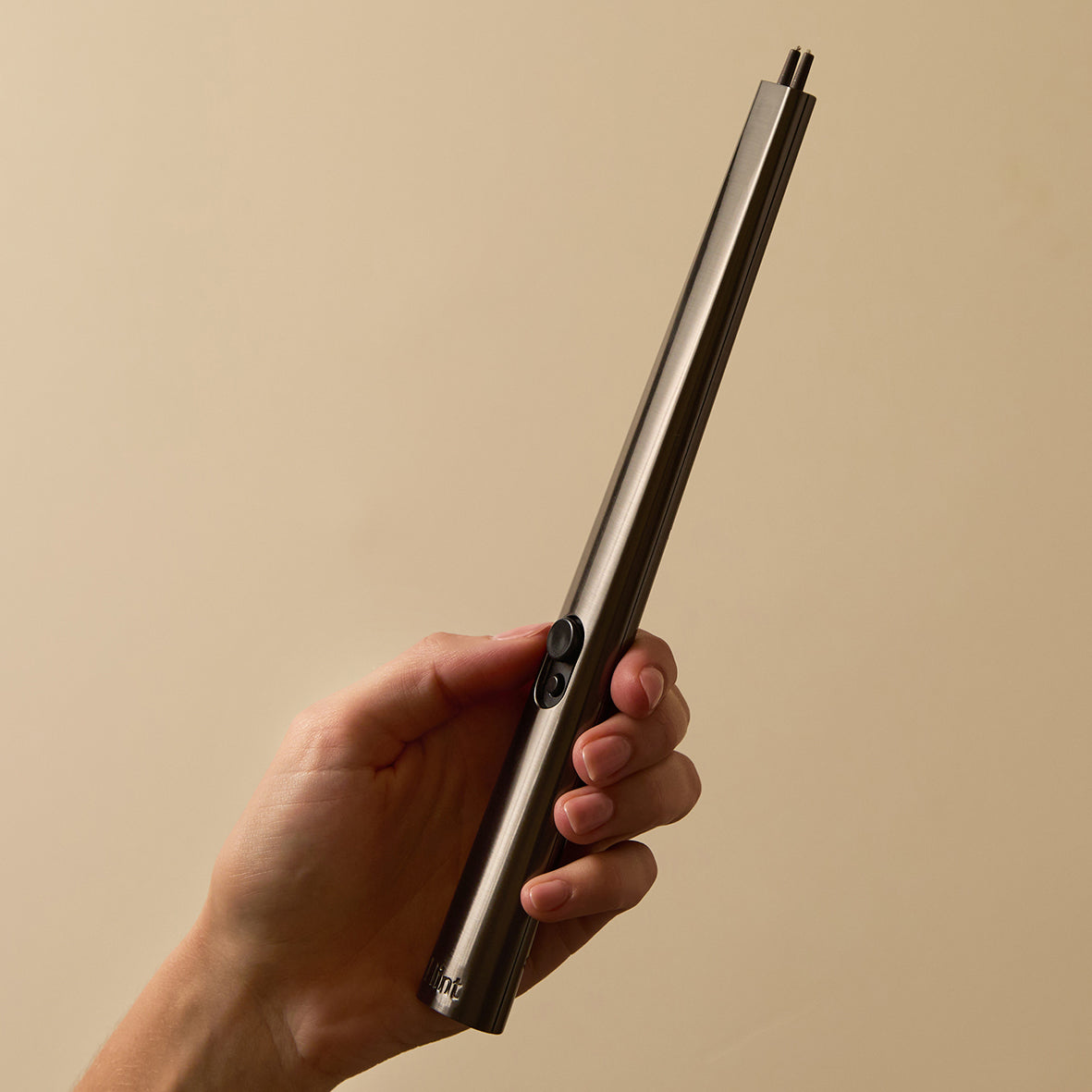 Flint rechargeable lighter gunmetal grey