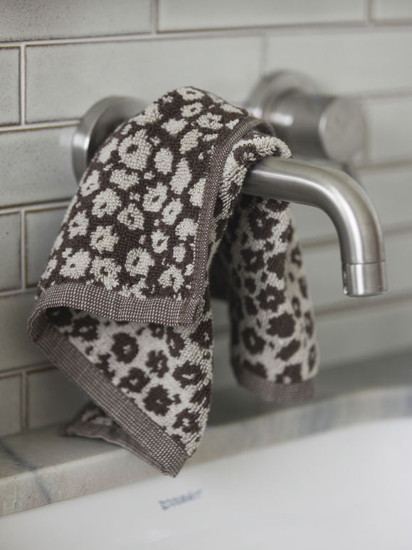 Forget me not cotton towel range rye
