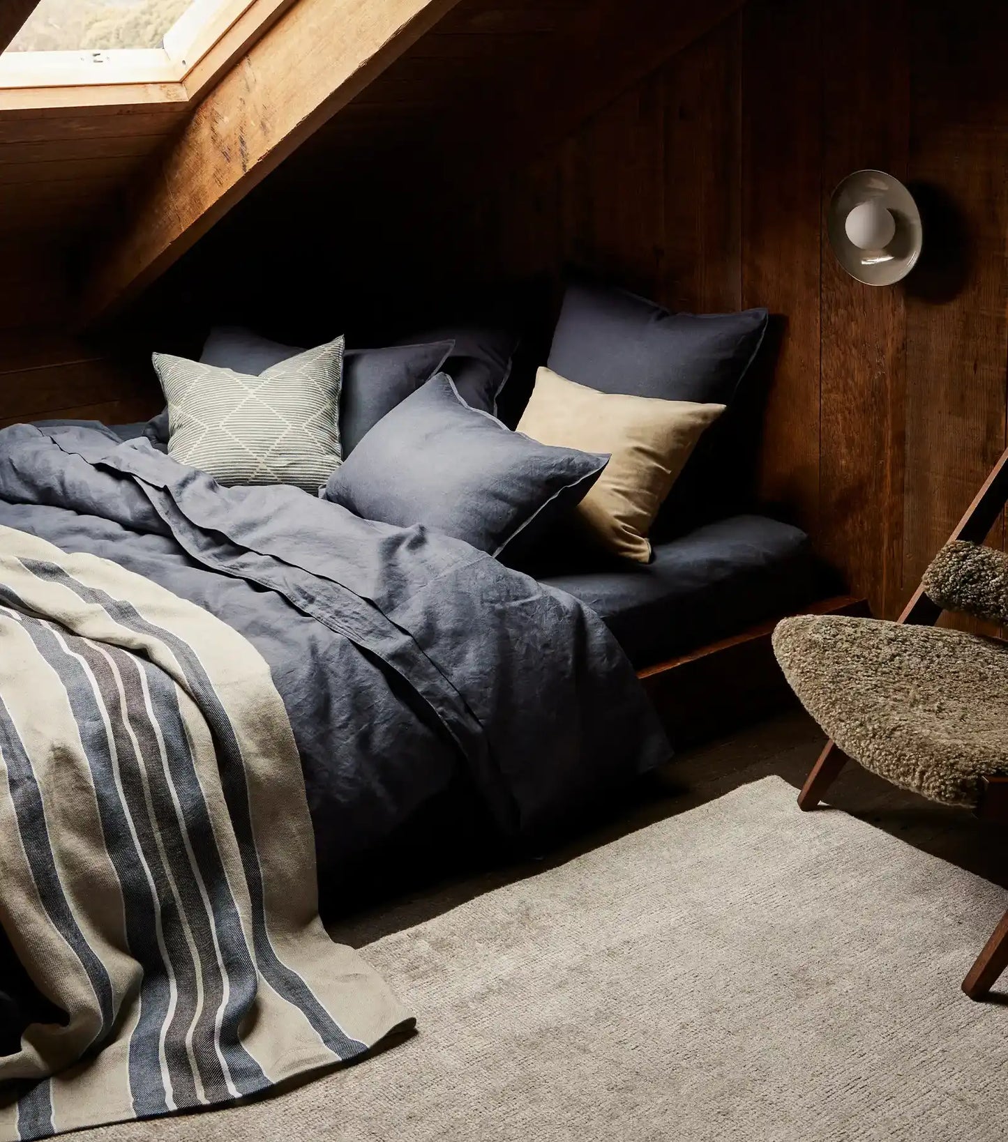 Franco linen bed throw denim 150 x 240cm