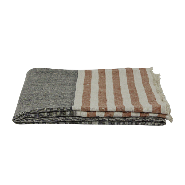 Herringbone striped throw 130 x 170cm black spice