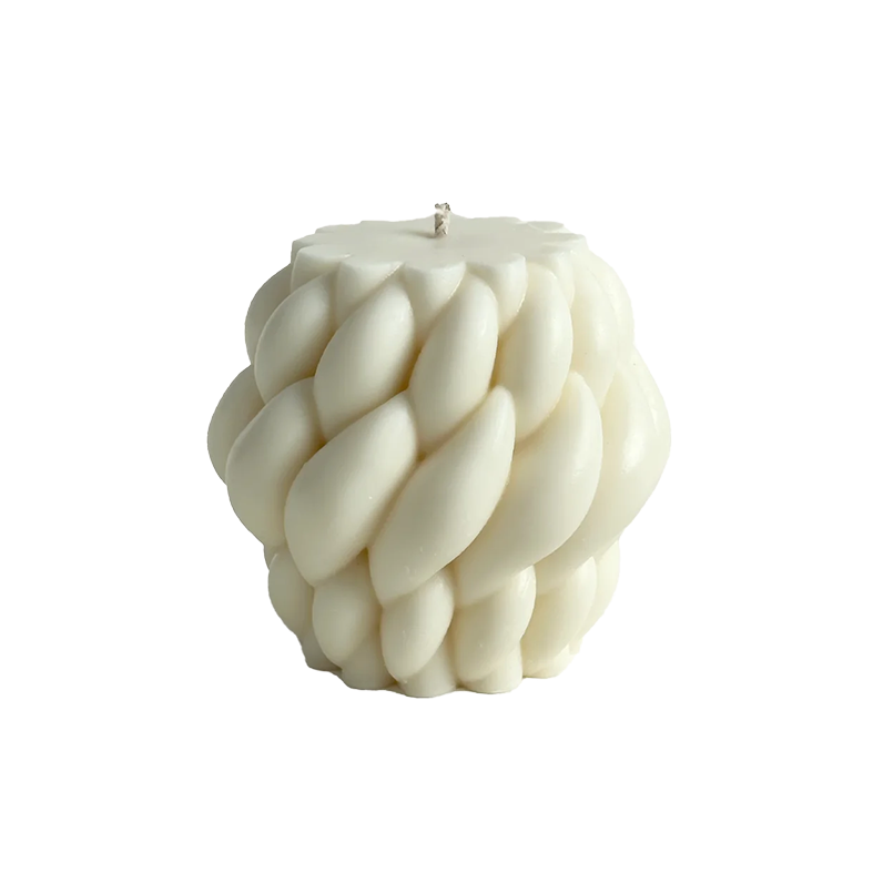 NZ made sculptural knot soy candle