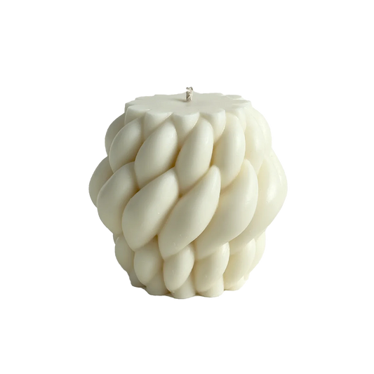 NZ made sculptural knot soy candle