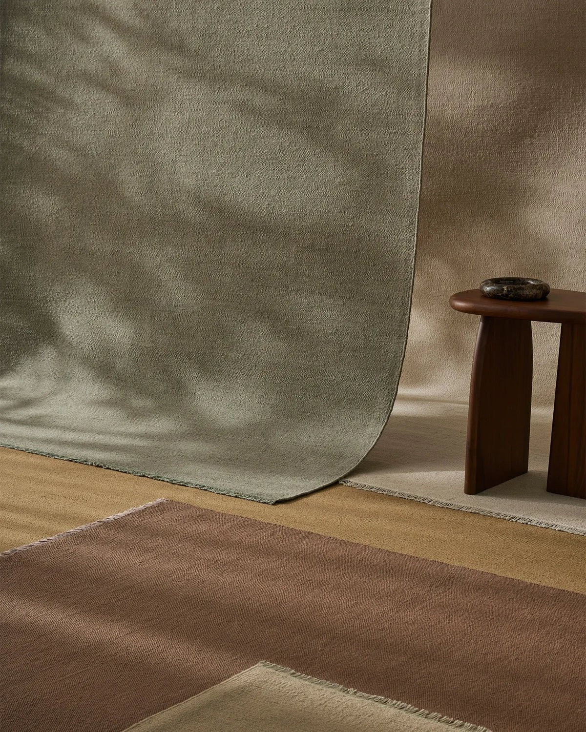 Jacqueline wool rug pumice