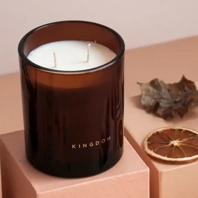 Kingdom scented candle vetiver & ivy