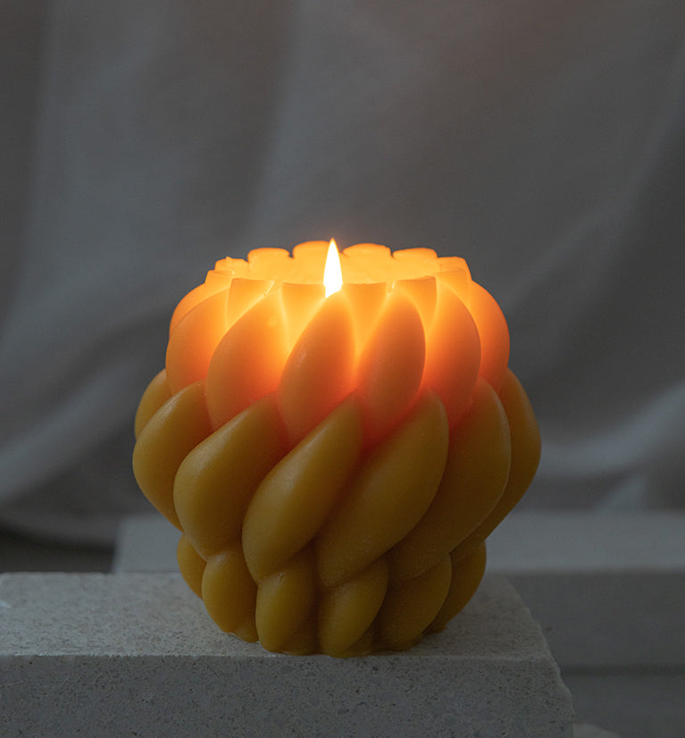 NZ made sculptural knot beeswax candle