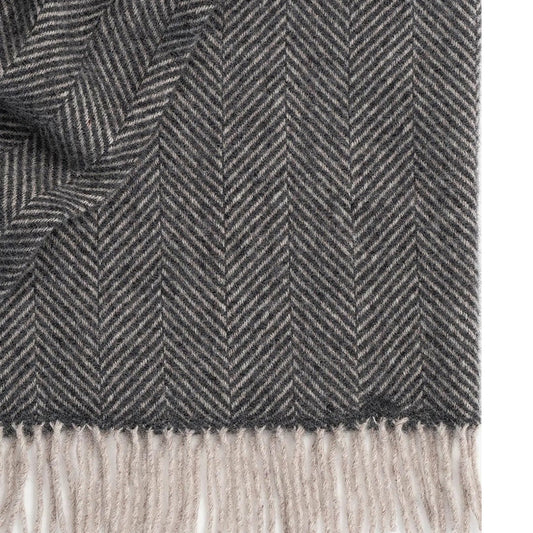 Lerwick shetland wool blanket charcoal 150 x 183cm