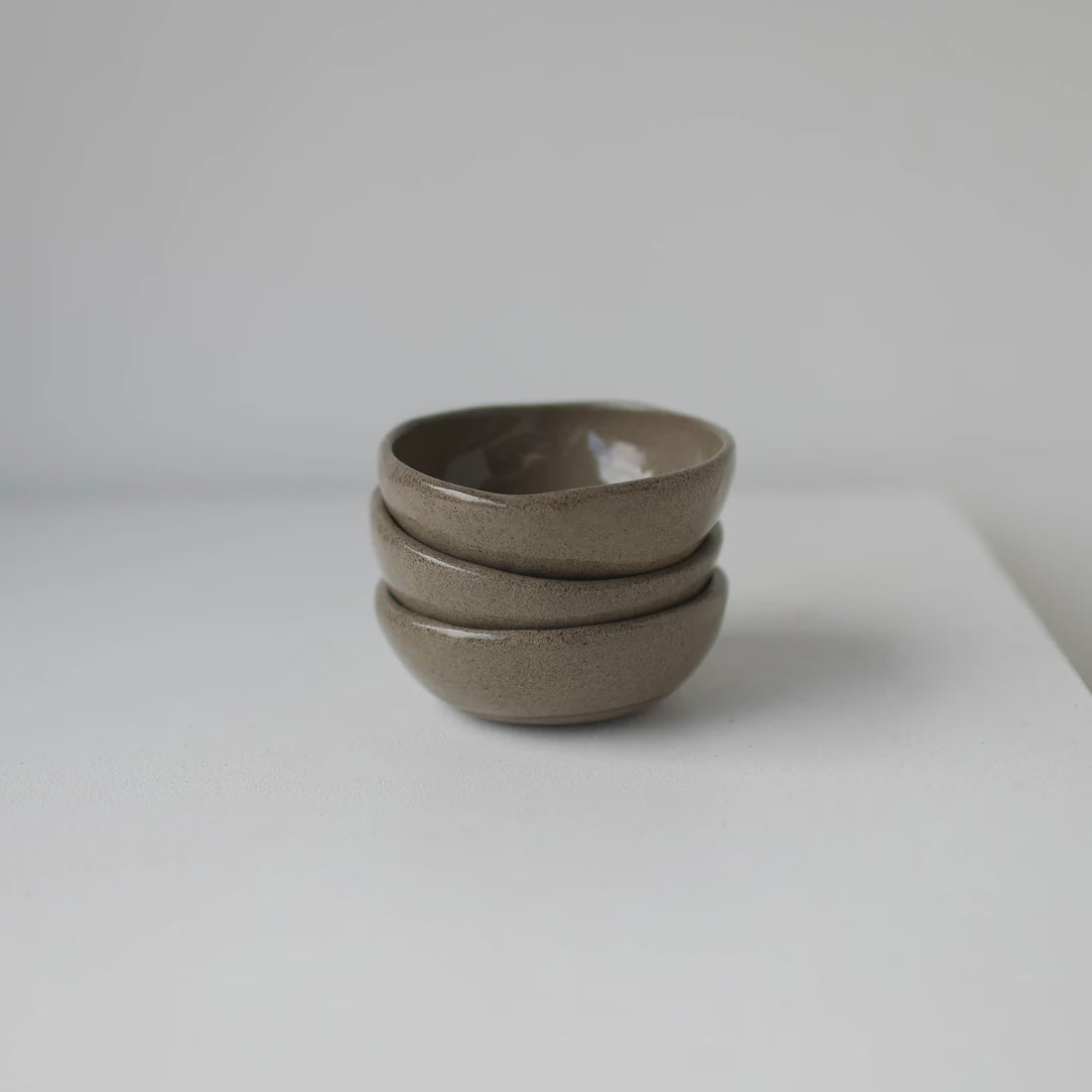 Lil ceramics olive bowl 10cm granite
