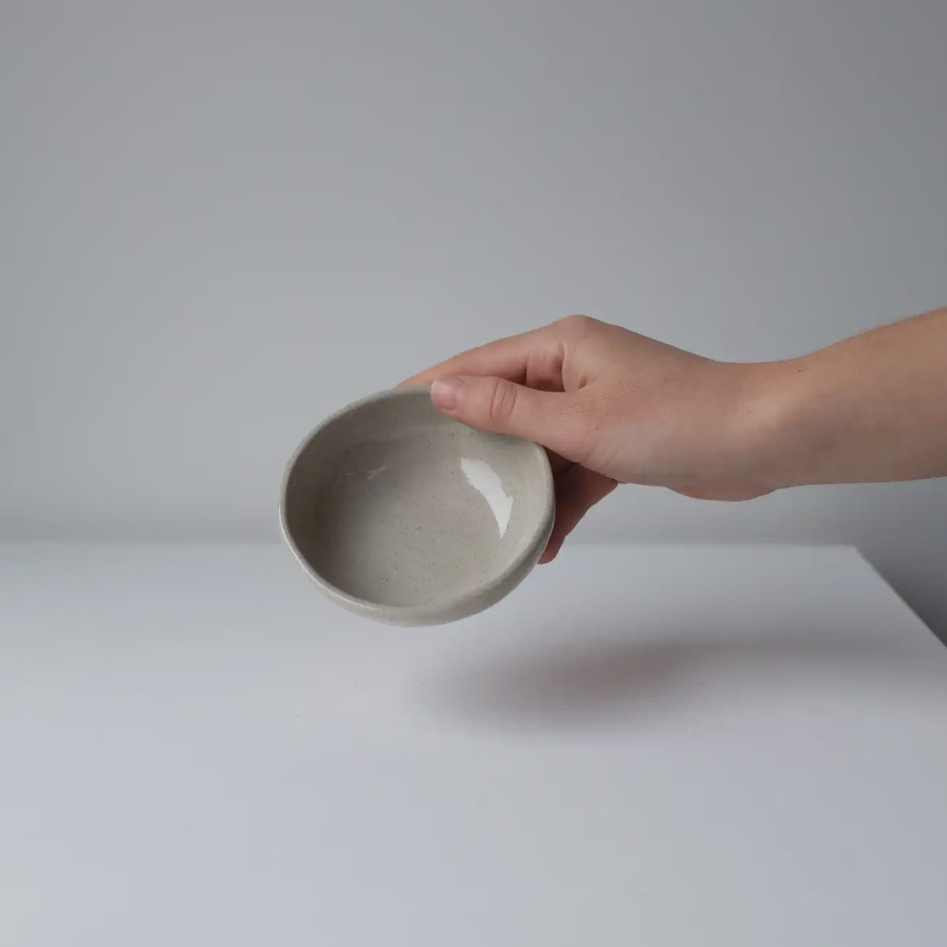 Lil ceramics olive bowl 10cm sandstone