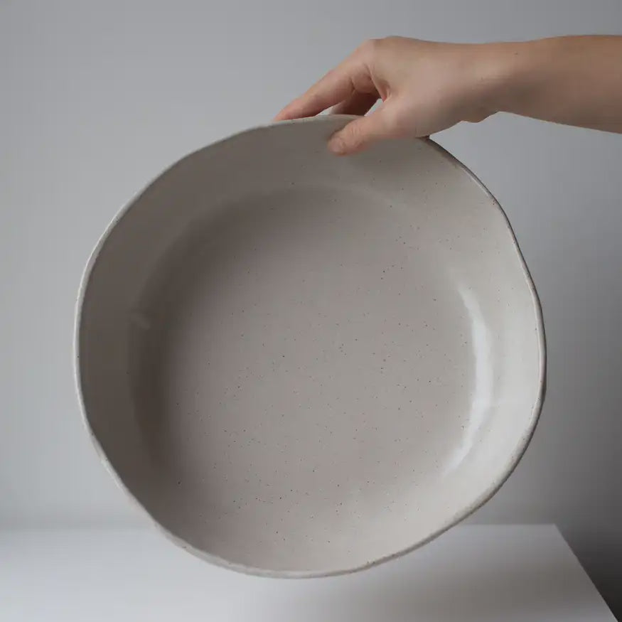 Lil Ceramics serving bowl 30cm satin white