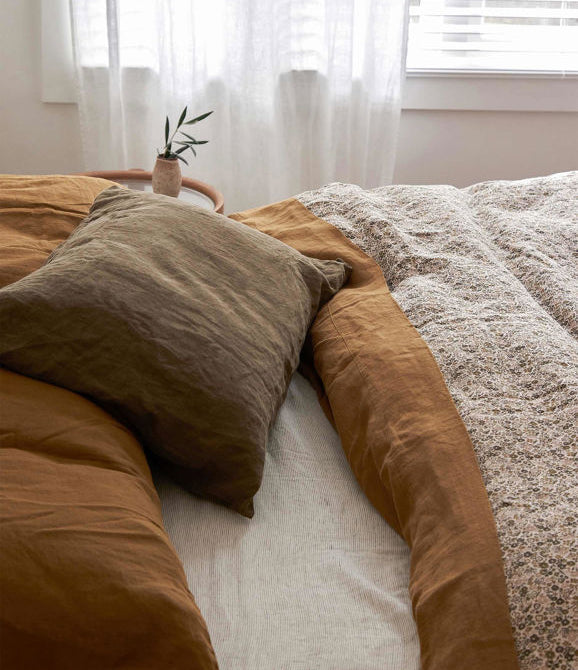 Linen flat sheet ochre
