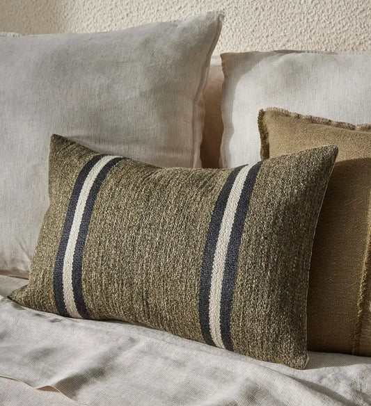 Mila textured cushion cover 40 x 60cm forest