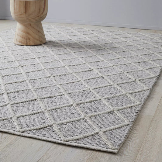Weave Mitre wool rug feather 200 x 300cm