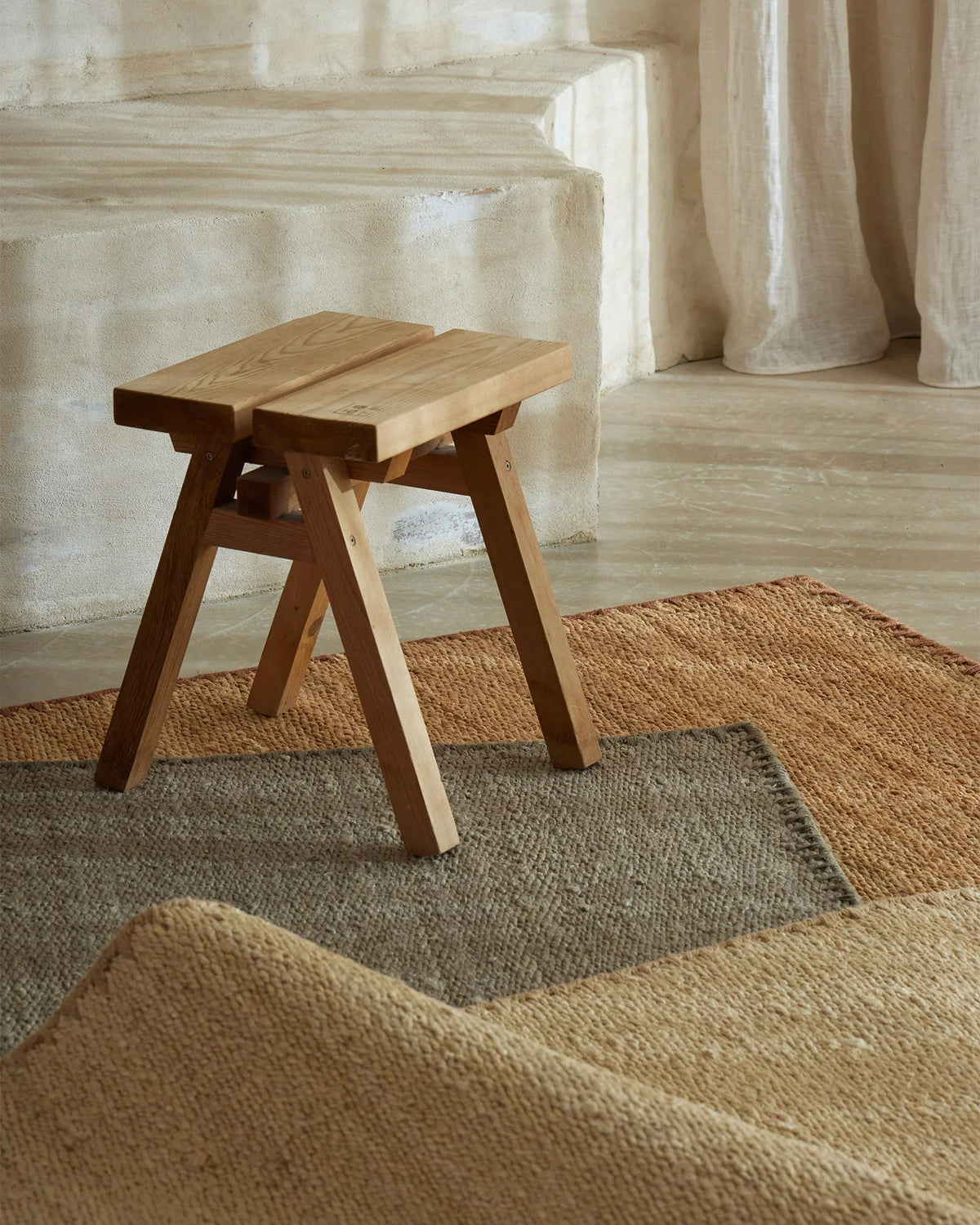 Monroe jute rug biscuit
