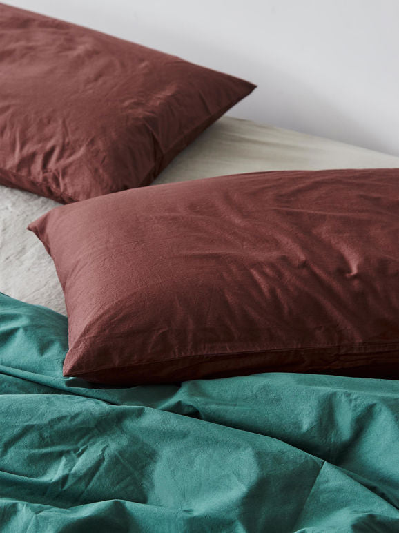 Washed organic cotton pillowcase pair mulberry