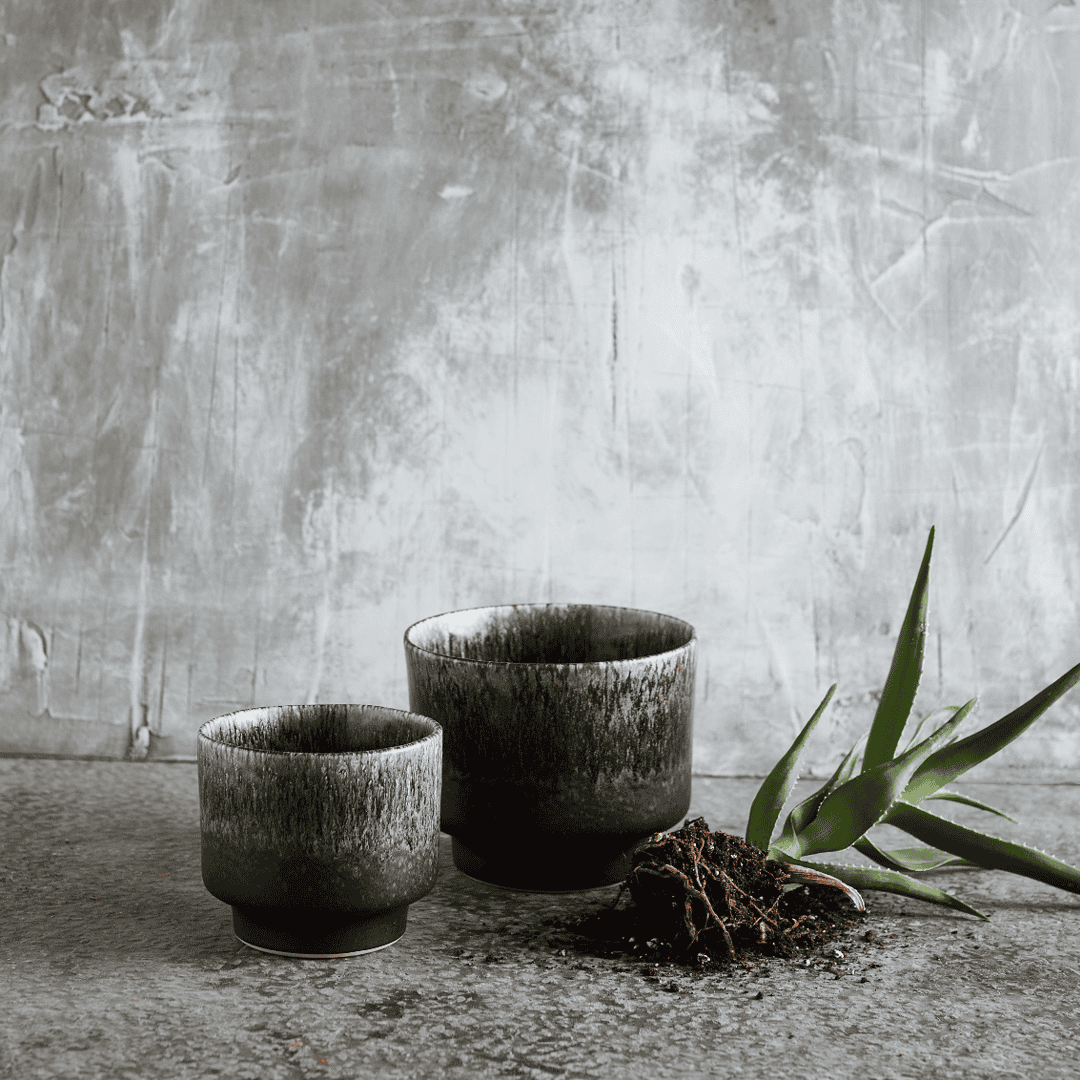 Muubs Lago stoneware pot forest green 16cm