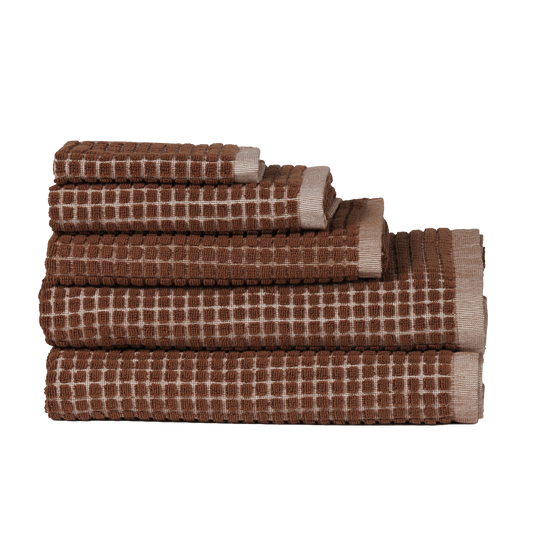 Nero cotton bath towel range paprika