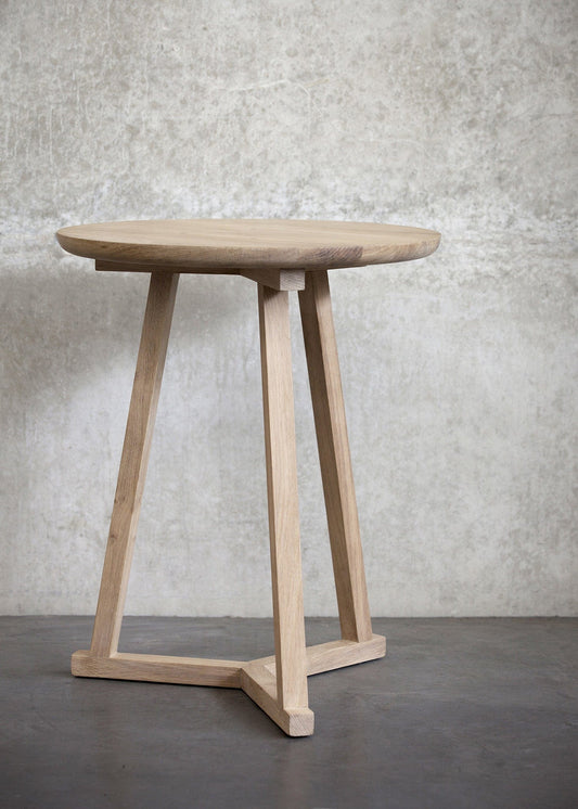 Small oak tripod side table natural 46cm
