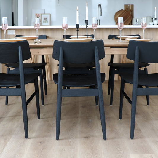 Oscar solid oak dining chair black