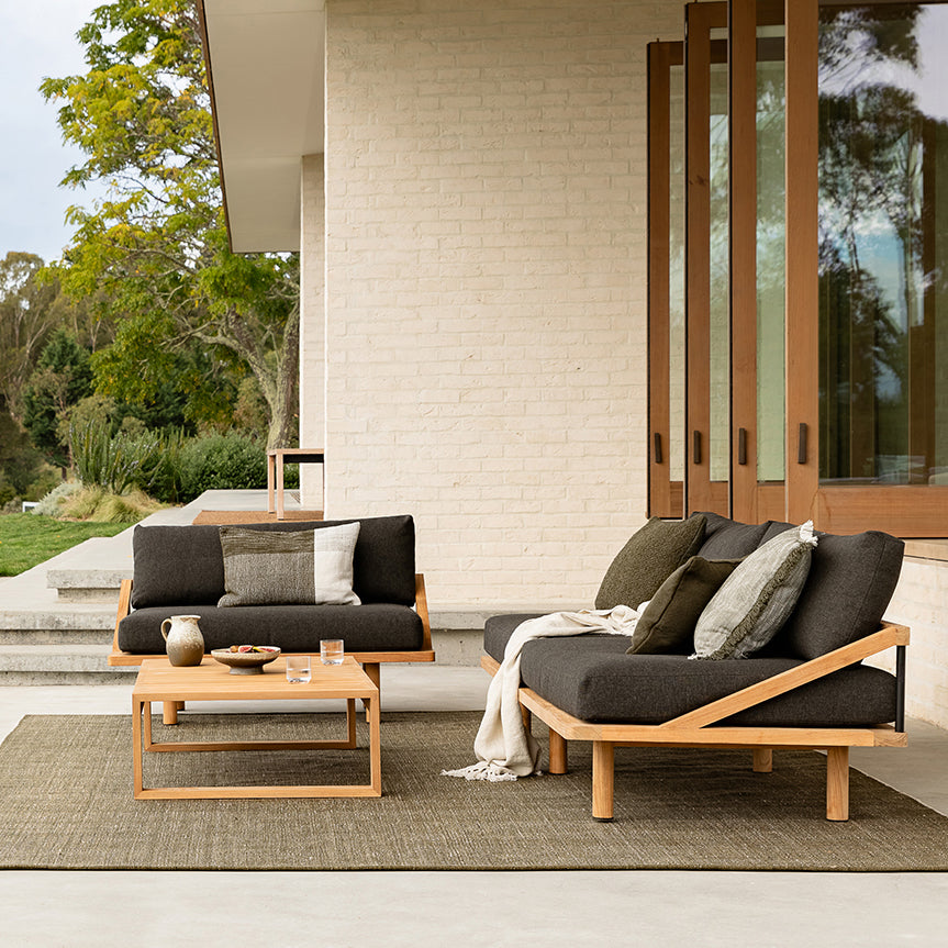 Outdoor Finn cushion 40 x 60cm mangrove