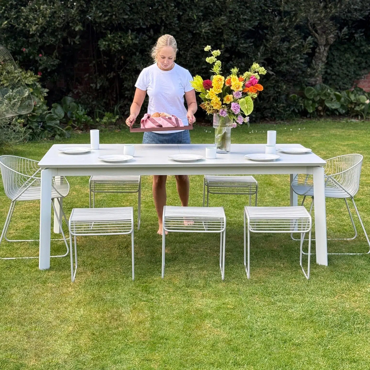Palma outdoor extendable dining table 200cm to 300cm