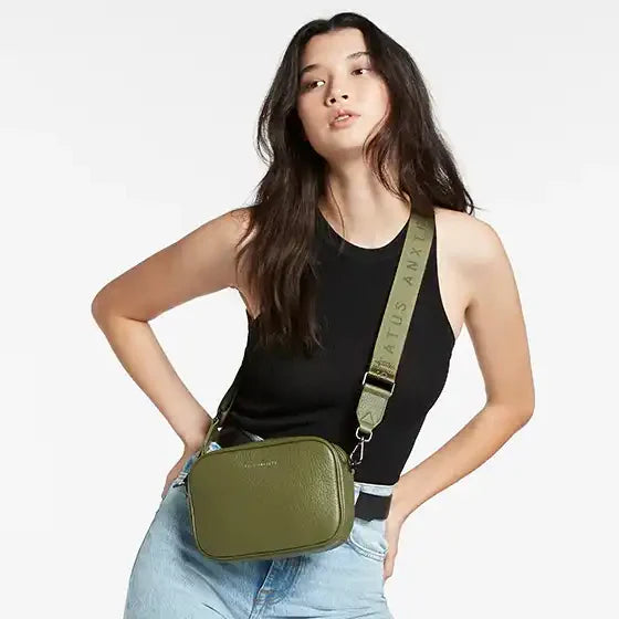 Status Anxiety plunder leather bag with dual straps khaki
