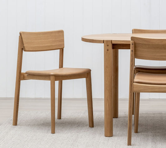 Poise oak dining chair with leather seat natural