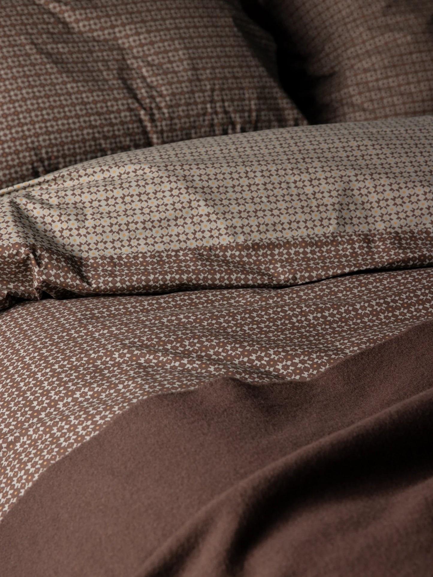 Porto reversible organic cotton duvet cover cocoa & miso