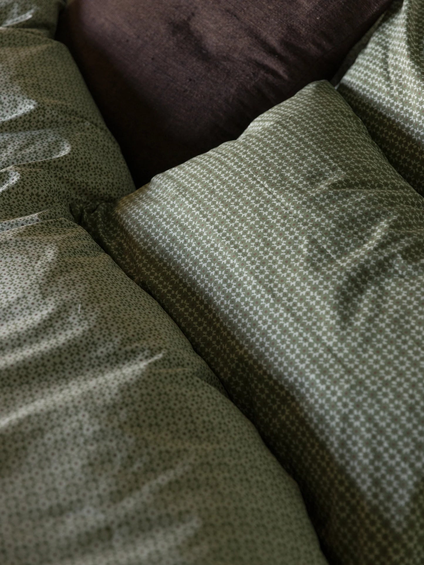 Porto organic pillowcase pair kale & shadow