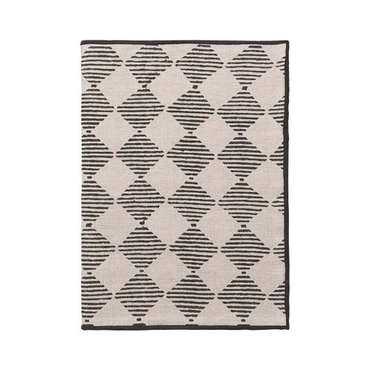 Quinn table runner 200cm black