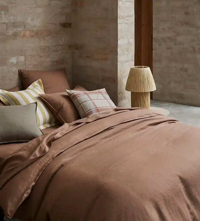 Ravello linen flat sheet biscuit